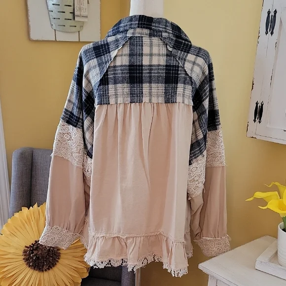 POL Blue Plaid and Cream Lace Button-Down Shirt - Picture 3 of 8